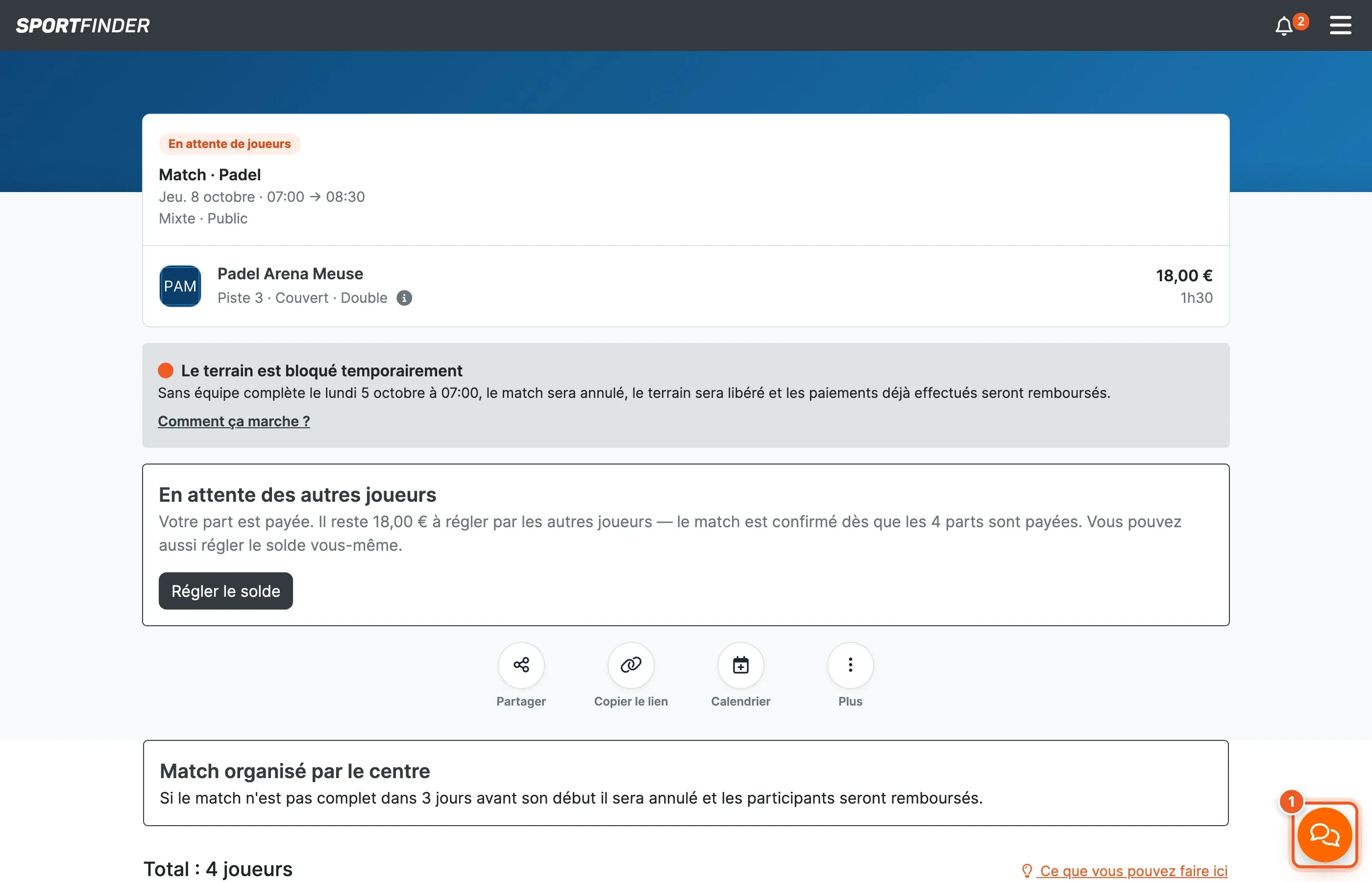 Page de réservation d'un joueur, côté site : le bouton rond de la discussion en bas à droite, repéré par le chiffre 1