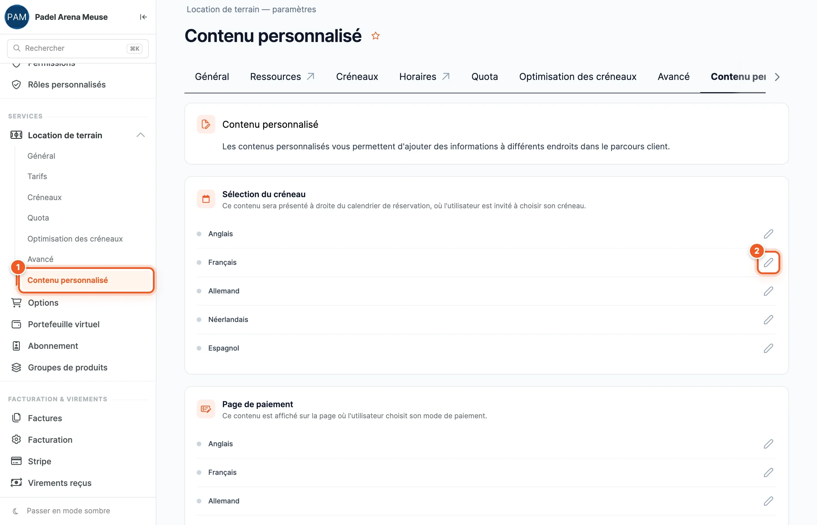 Page Contenu personnalisé : l’entrée du menu (1) et le crayon de la ligne Français de l’emplacement Sélection du créneau (2)