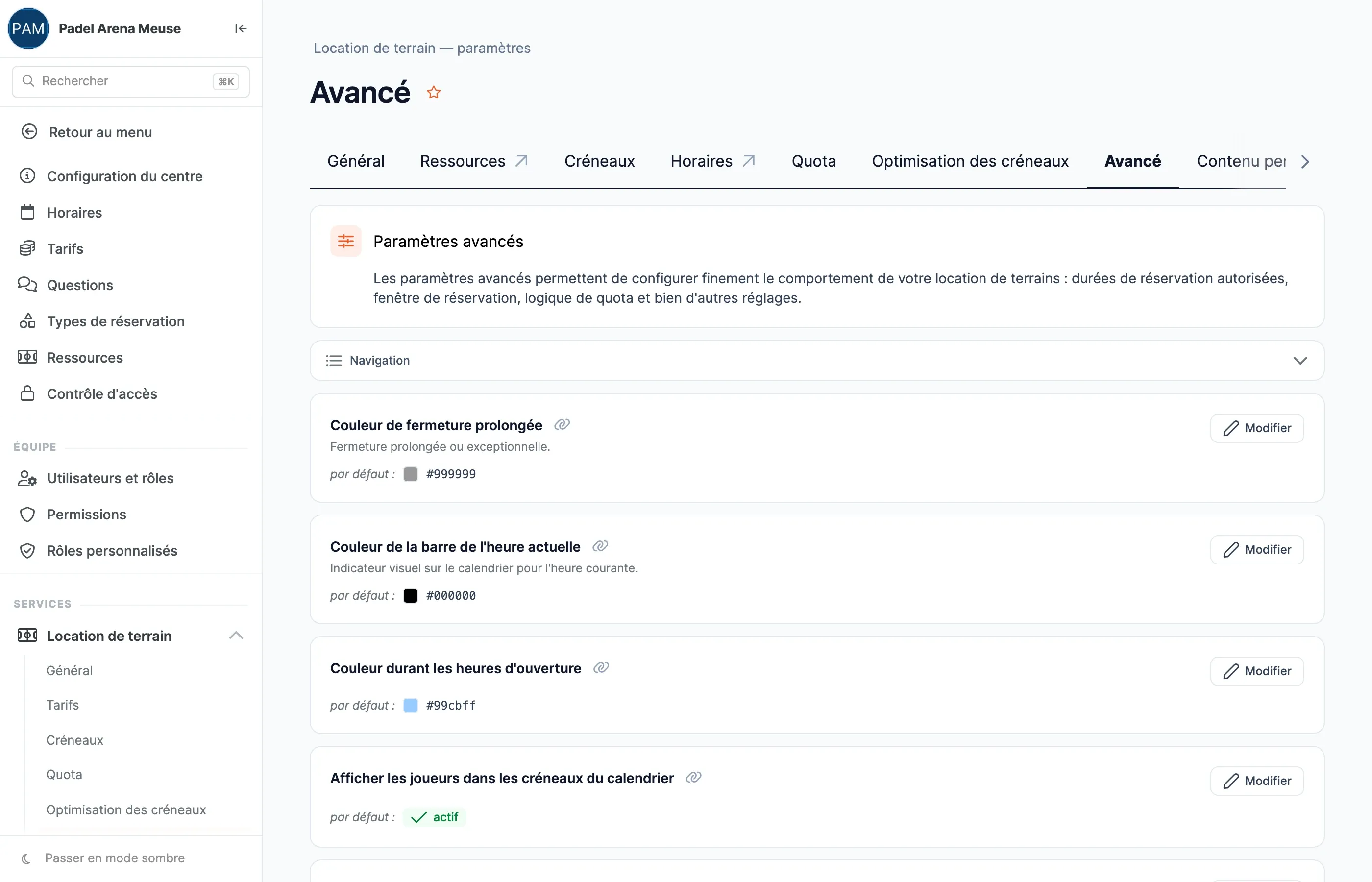 Page Avancé des paramètres de la location de terrain, avec l'encadré d'aide et la liste des cartes de réglage