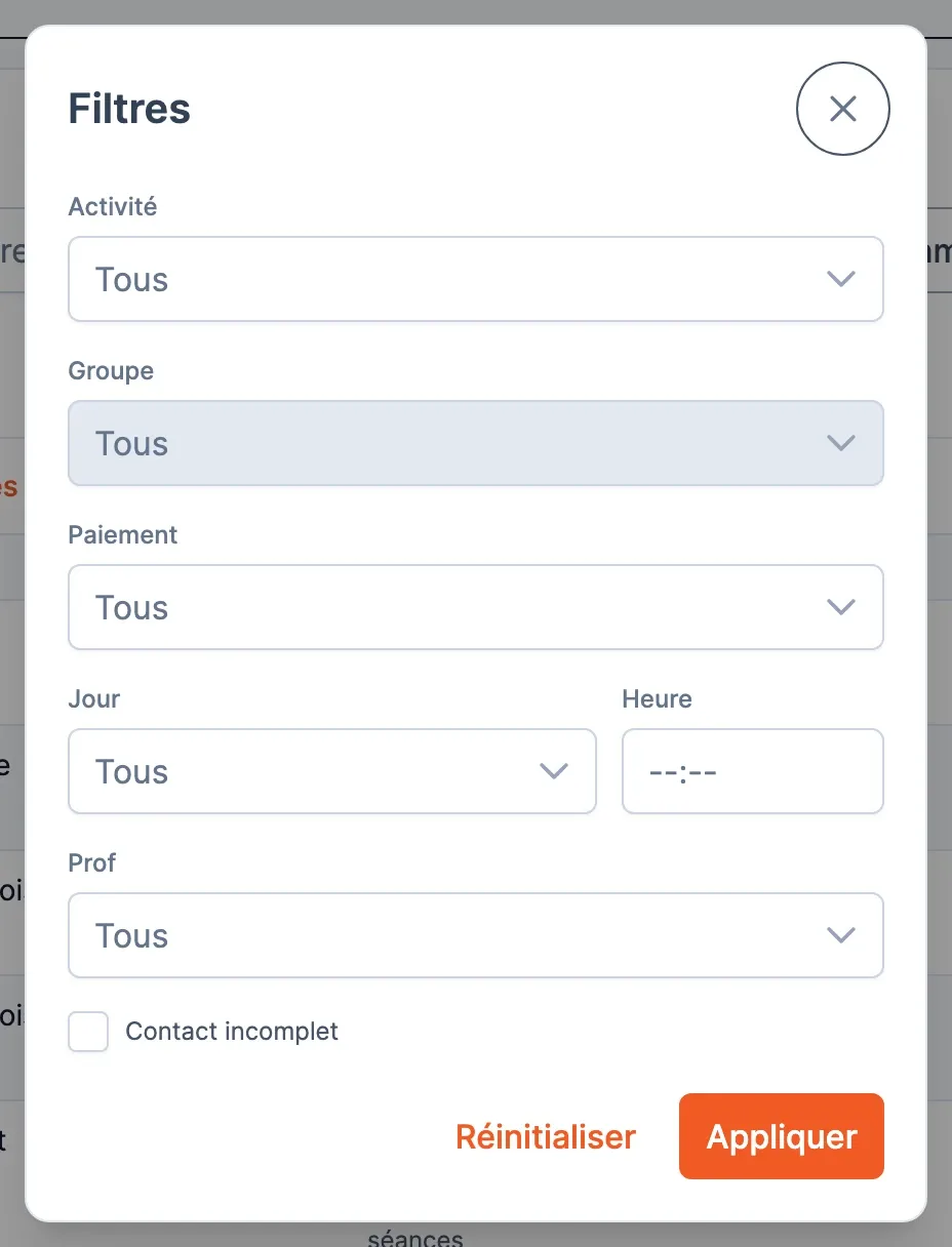La fenêtre Filtres : activité, groupe, paiement, jour, heure, prof et contact incomplet