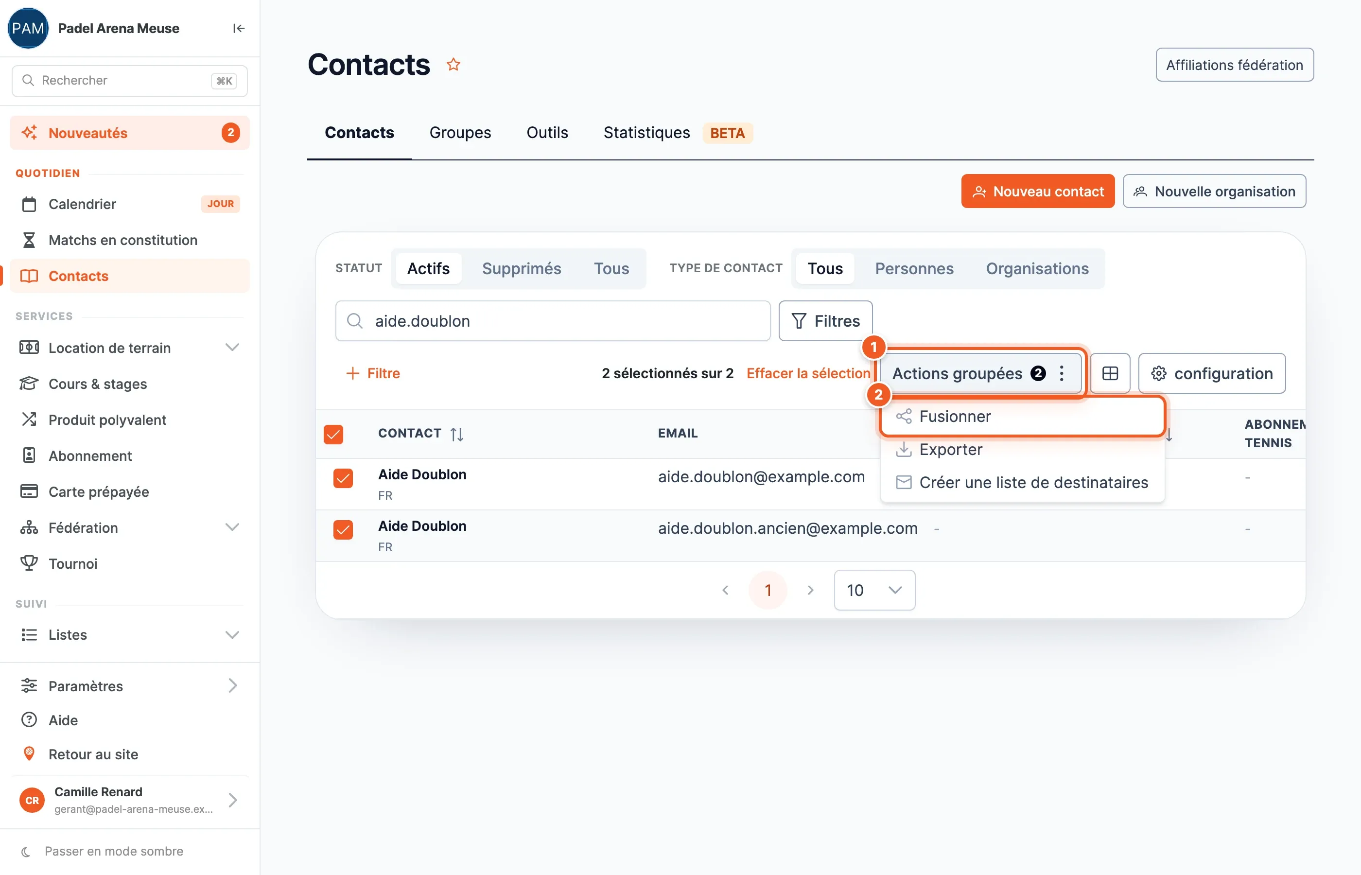 Deux lignes cochées et le menu Actions groupées avec Fusionner