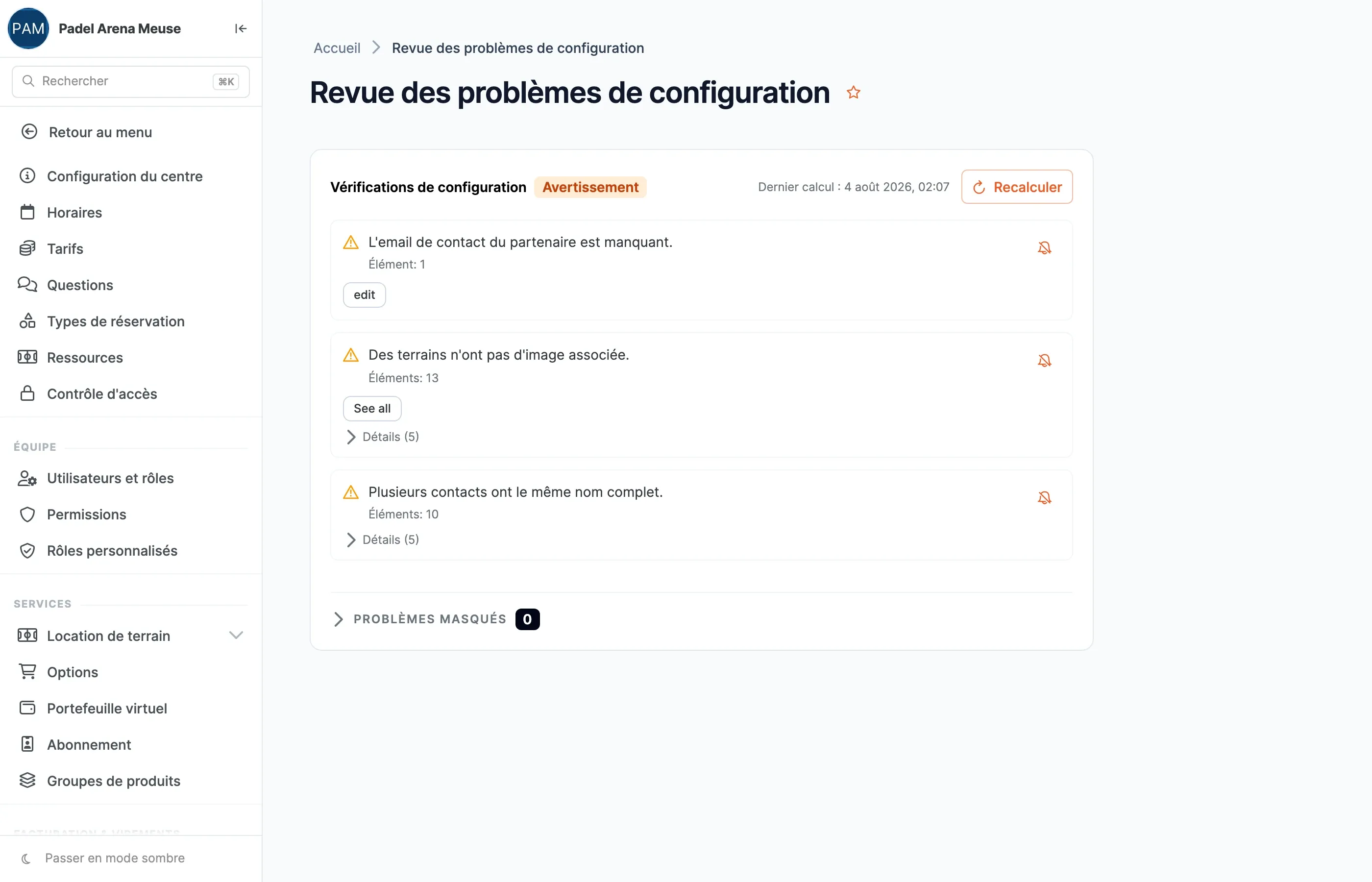 Page « Revue des problèmes de configuration » : la liste des avertissements, le bouton Recalculer et les problèmes masqués