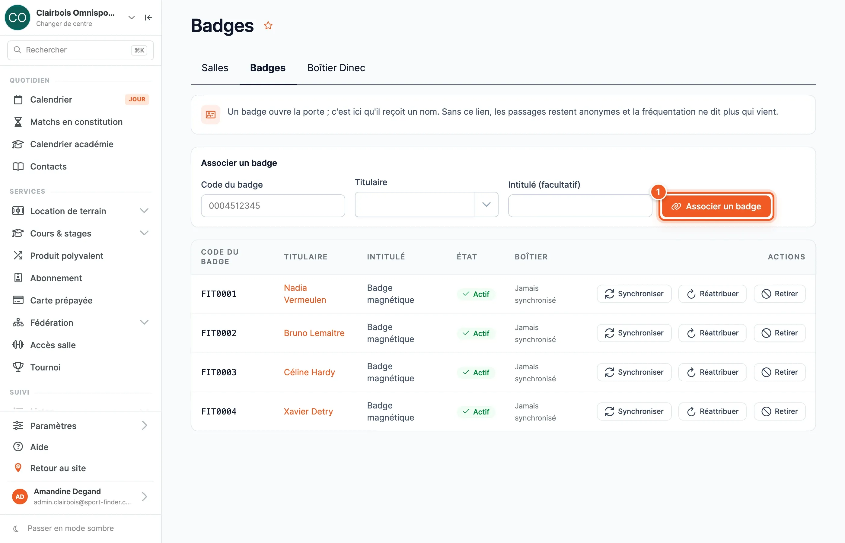 L’onglet Badges : le formulaire Associer un badge et la liste des badges avec leurs actions