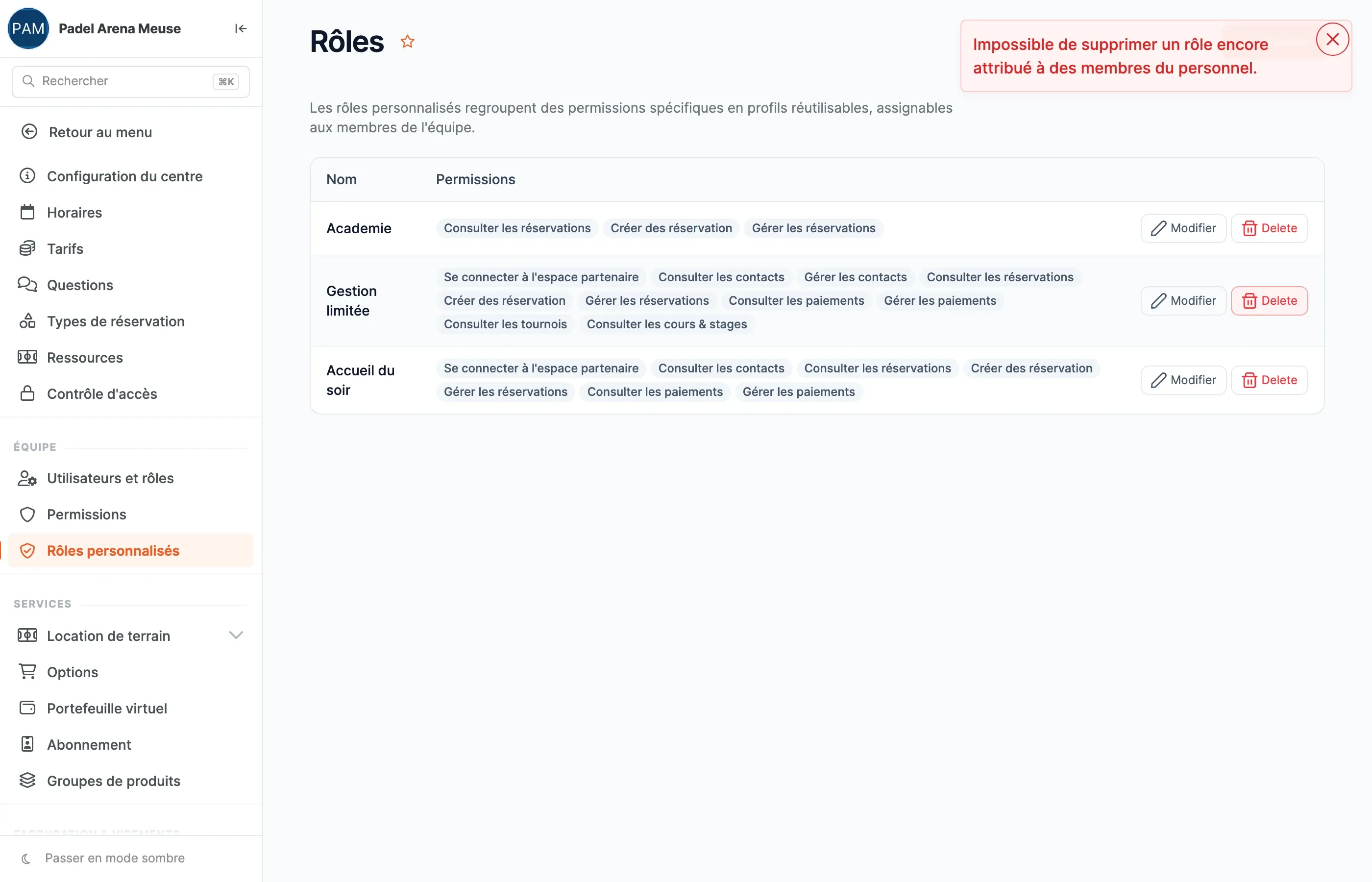 Page Rôles avec le message d'erreur : Impossible de supprimer un rôle encore attribué à des membres du personnel